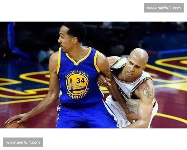 从球馆清洁工到冠军拼图:马库斯的绿叶传奇 从球馆清洁工到冠军拼图:马库斯的绿叶传奇