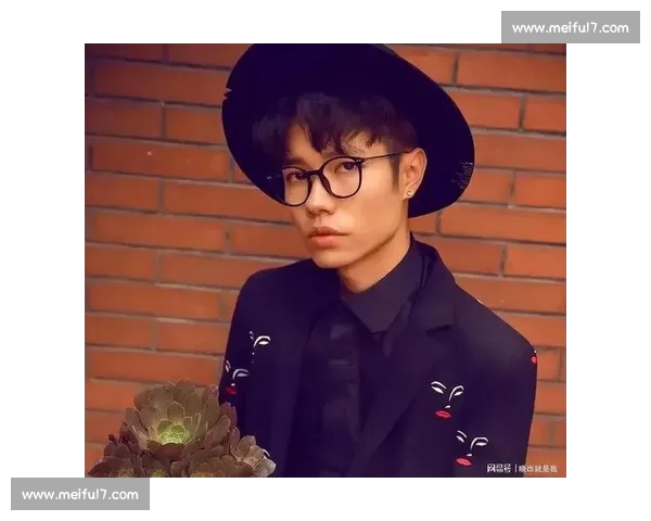 李行亮音乐之路回顾与探索:从实力歌手到全能艺术家的蜕变之旅 李行亮音乐之路回顾与探索:从实力歌手到全能艺术家的蜕变之旅