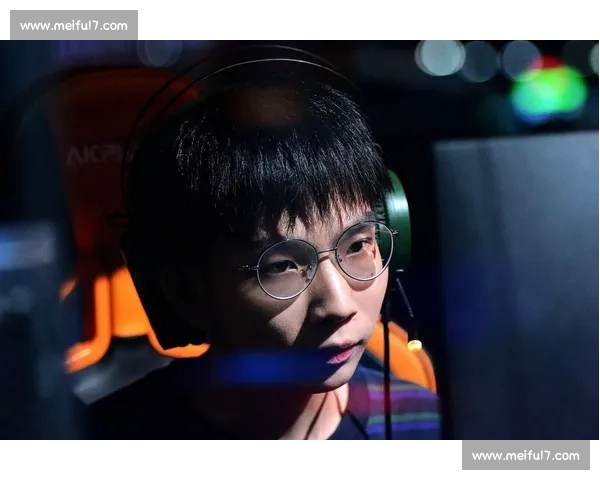 量子特攻解说舞台星光璀璨，谁是下一位电竞巨星