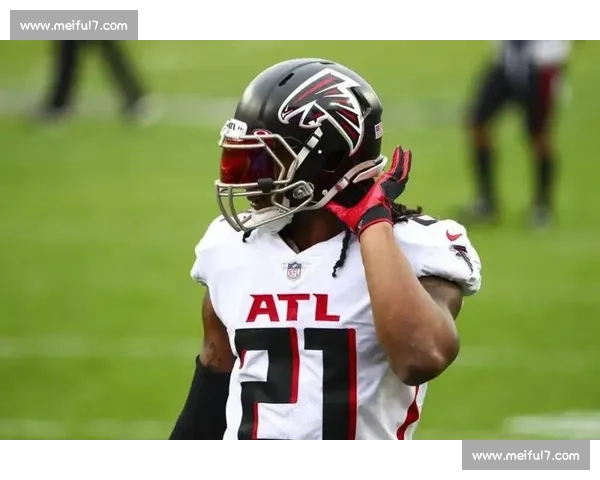 赛场内外：NFL积分榜的冷暖人生，球员们的奋斗与坚持