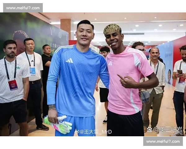 泪水与汗水铸就荣耀，全球电竞盛宴永不落幕！